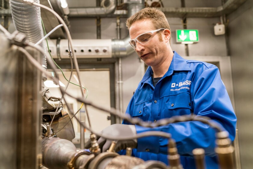 Abgas,Automobilindustrie