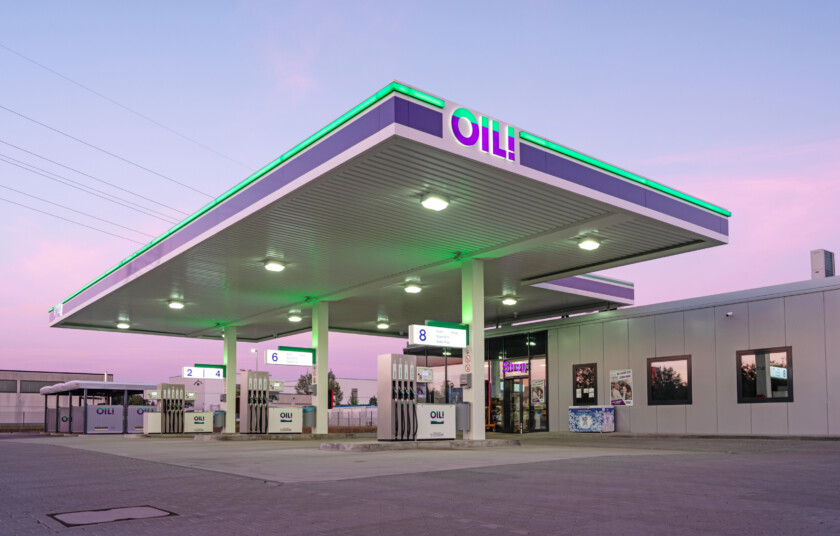 Tankstelle,Oil!