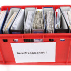 Print,RM08/13,RM07/17,Unterlagen,Betrug,Steuerfahndung,Aktenkiste,Beschlagnahmt,Steuerhinterziehung,Finanzbehörde,Betriebsprüfung,Beweismaterial,Steuerakte,Durchsuchung