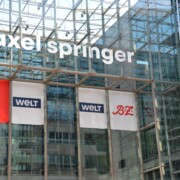 Schriftzug,Verlag,Hauptsitz